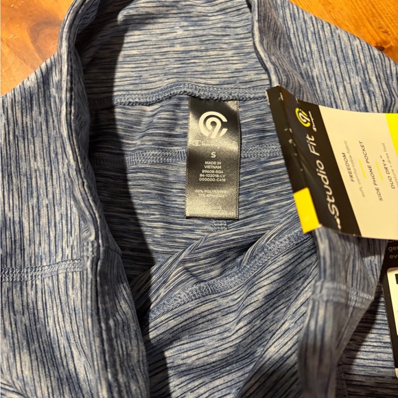 ๐ Champion Women's Heathered Blue Leggings - Picture 4 of 5